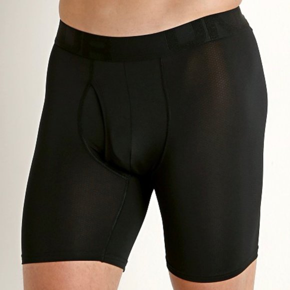 💖MEGA SALE💖Under Armour 2-Pack Boxer 6-in Boxer Briefs Black Men's 1330637 001 - Picture 2 of 7